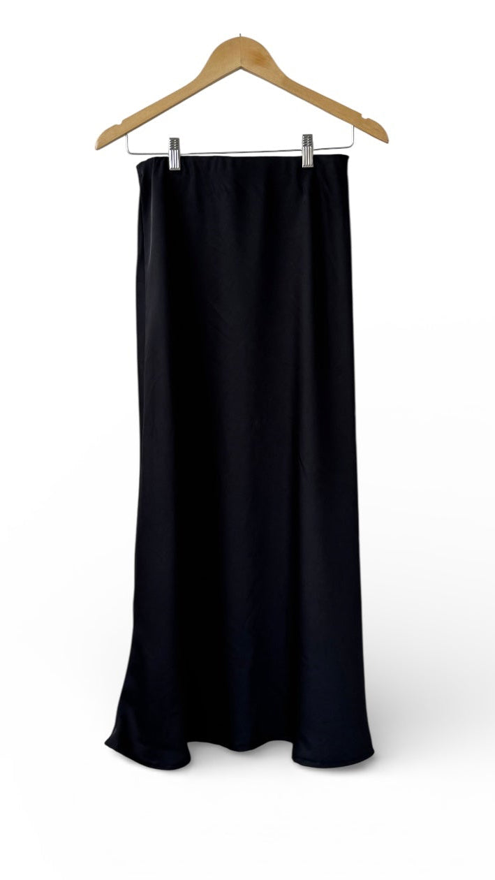 The Onyx Midi Skirt